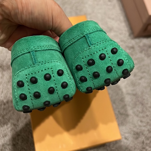 Tod’s Kelly green suede leather moccasins loafers flats shoes 38 - Picture 2 of 6